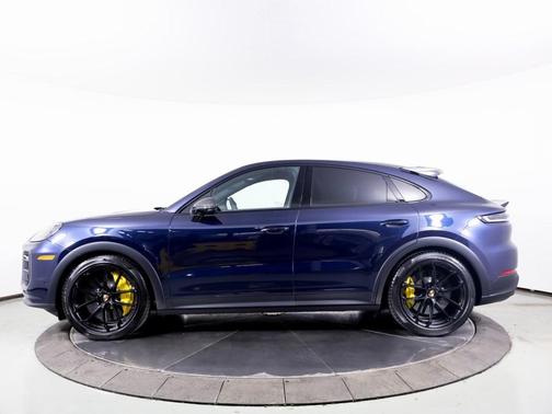 2025 Porsche Cayenne Turbo GT