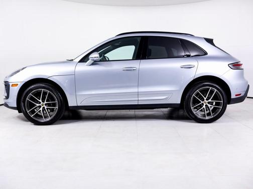 2023 Porsche Macan