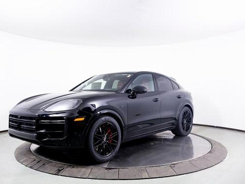 2025 Porsche Cayenne Turbo