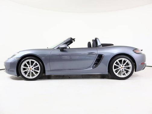 2025 Porsche 718 Boxster 