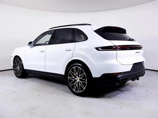 2024 Porsche Cayenne S