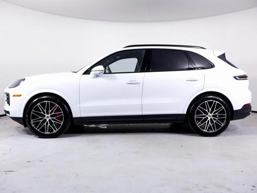 2024 Porsche Cayenne S
