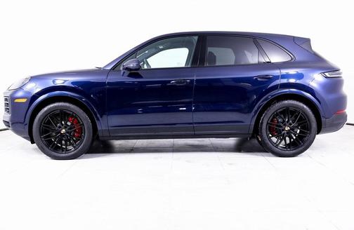 2025 Porsche Cayenne S