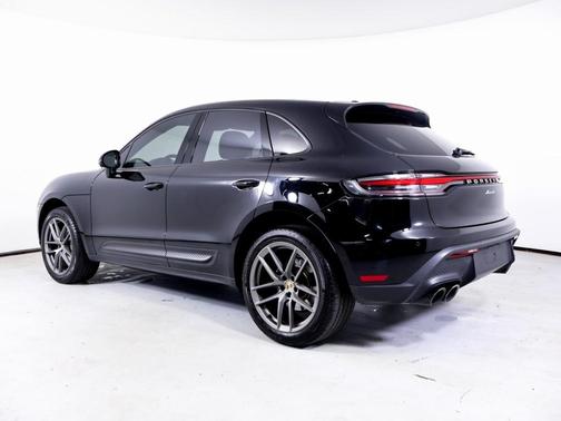 2023 Porsche Macan