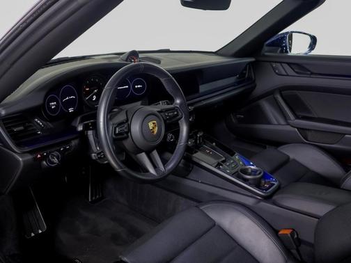 2023 Porsche 911 Carrera GTS