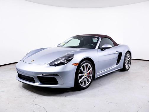 2021 Porsche 718 Boxster S