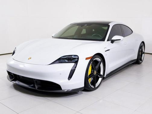 2021 Porsche Taycan Turbo S