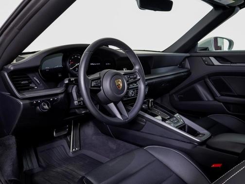 2024 Porsche 911 Carrera