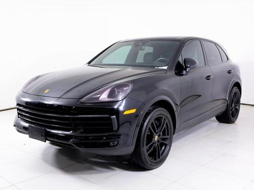 2023 Porsche Cayenne 