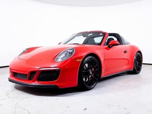2019 Porsche 911 Targa 4 GTS