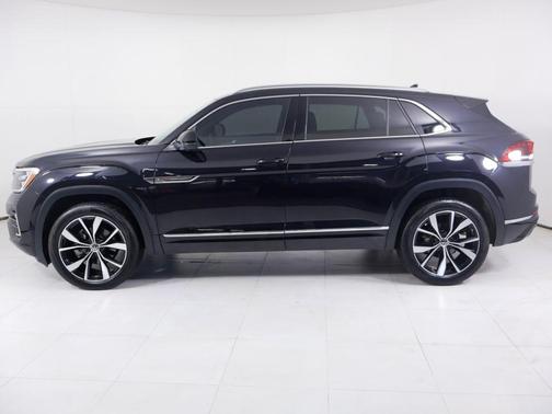 2024 Volkswagen Atlas Cross Sport 2.0T SEL Premium R-Line