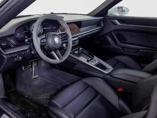 2024 Porsche 911 Carrera 4S