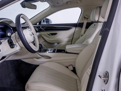 2024 Bentley Flying Spur V8