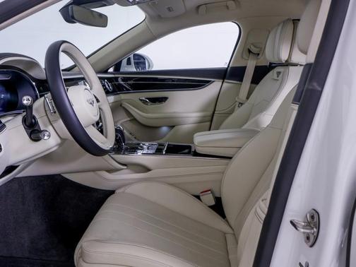 2024 Bentley Flying Spur V8