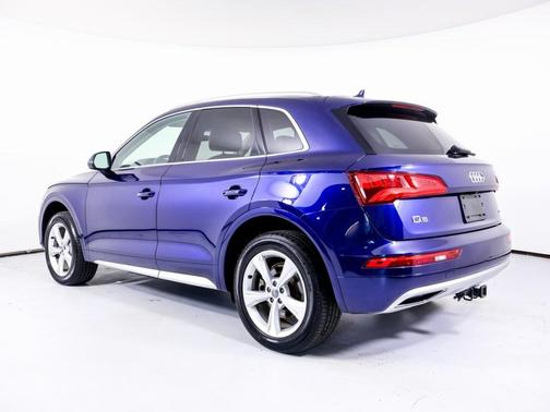 2020 Audi Q5 40 Premium Plus