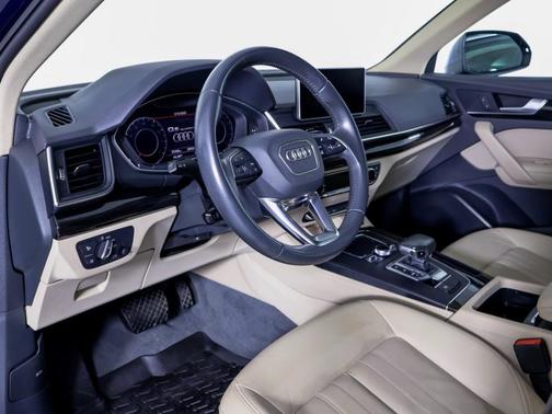 2020 Audi Q5 40 Premium Plus