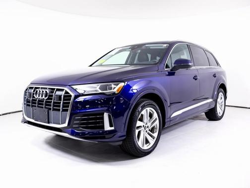 2023 Audi Q7 55 Premium Plus