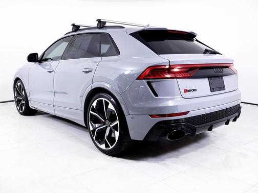 2022 Audi RS Q8 4.0T quattro