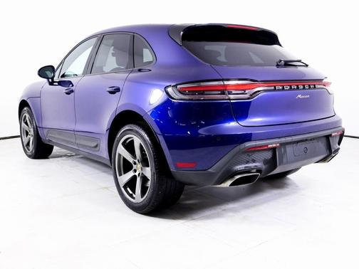 2023 Porsche Macan 