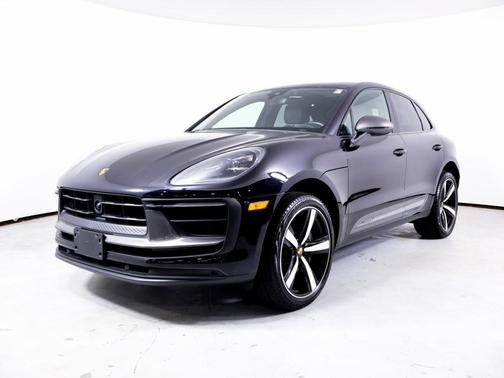 2023 Porsche Macan T