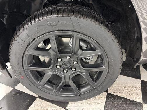 Granite Crystal Metallic Clearcoat 2026 RAM 1500 Laramie