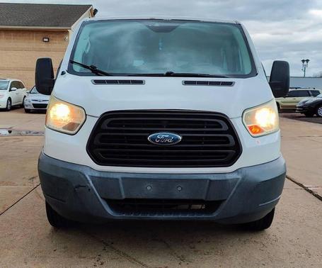 2015 Ford Transit-350 XLT