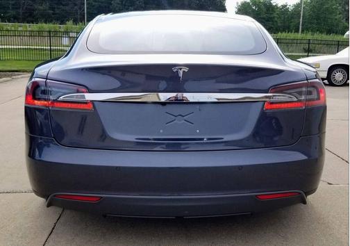 2014 Tesla Model S P85D