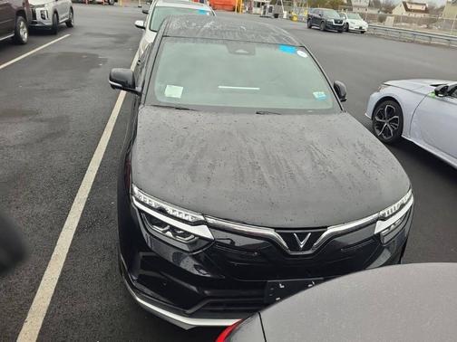 2023 VinFast VF 8 Plus City Edition AWD 4dr SUV