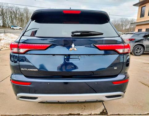 2022 Mitsubishi Outlander SE Launch Edition S-AWC