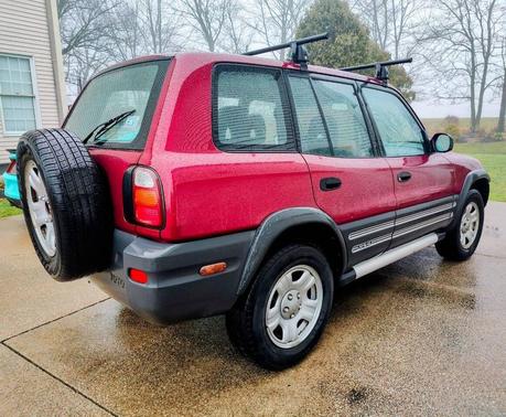 1998 Toyota RAV4 Base