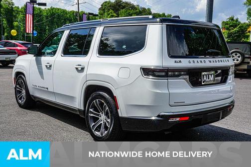 2023 Jeep Grand Wagoneer Base