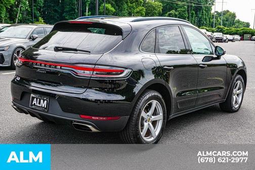 2021 Porsche Macan Base