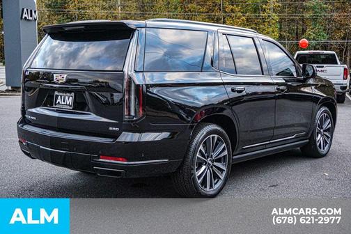 2025 Cadillac Escalade Sport