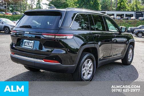 2022 Jeep Grand Cherokee Laredo