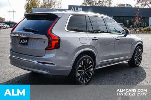 2025 Volvo XC90 B6 Plus 7-Seater