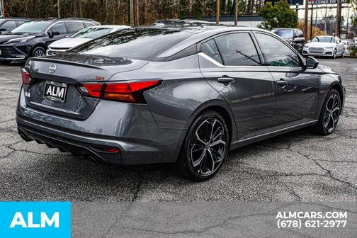 2025 Nissan Altima SR