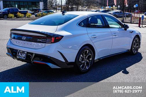 2025 Hyundai SONATA SEL