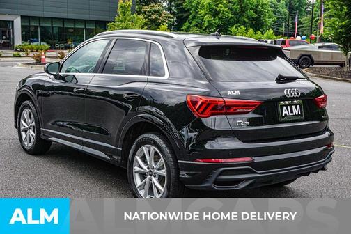2024 Audi Q3 45 S line Premium