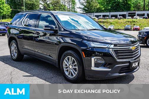 2023 Chevrolet Traverse LT Leather