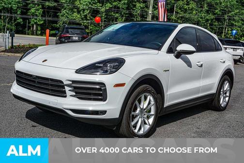 2023 Porsche Cayenne E-Hybrid Coupe