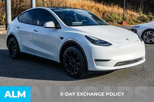 2024 Tesla Model Y Long Range