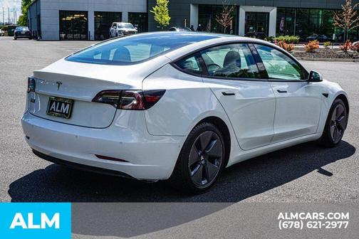 2021 Tesla Model 3 Standard Range Plus