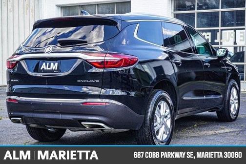 Photo 4 of 44 of 2018 Buick Enclave Essence