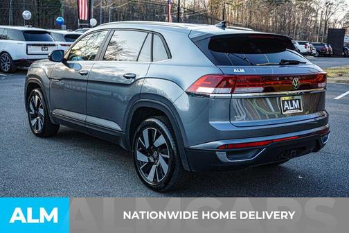2024 Volkswagen Atlas Cross Sport 2.0T SE w/Technology