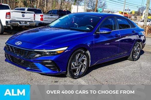 2025 Hyundai ELANTRA Limited