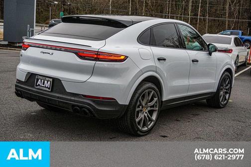 2023 Porsche Cayenne S Coupe AWD