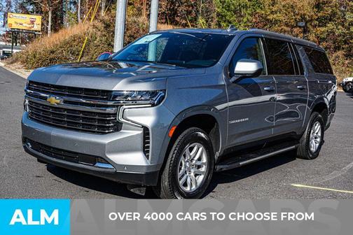 2023 Chevrolet Suburban LT