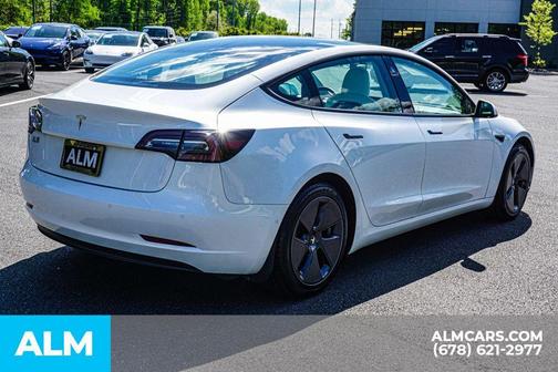 2021 Tesla Model 3 Standard Range Plus