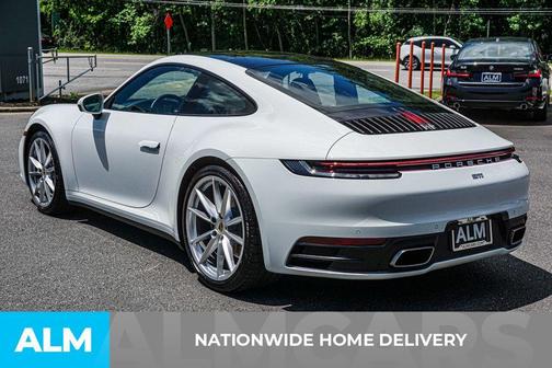 2021 Porsche 911 Carrera