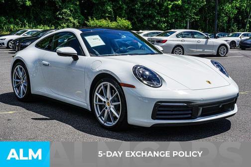 2021 Porsche 911 Carrera
